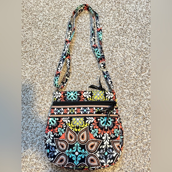 Vera Bradley Handbags - Vera Bradley shoulder bag